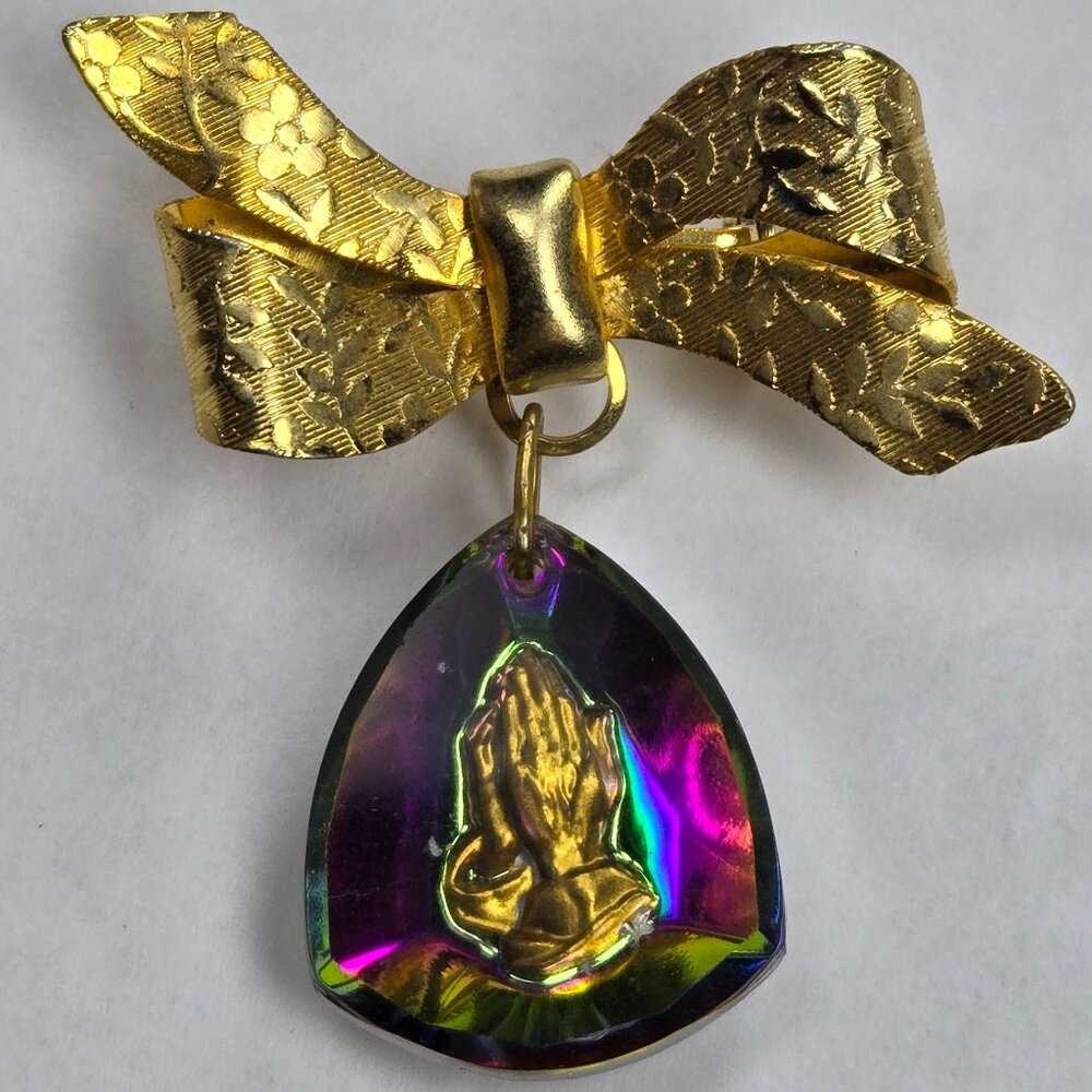 Vintage Praying Hands Itaglio Prayer Ribbon Pin Brooch Gold Tone Some Ware
